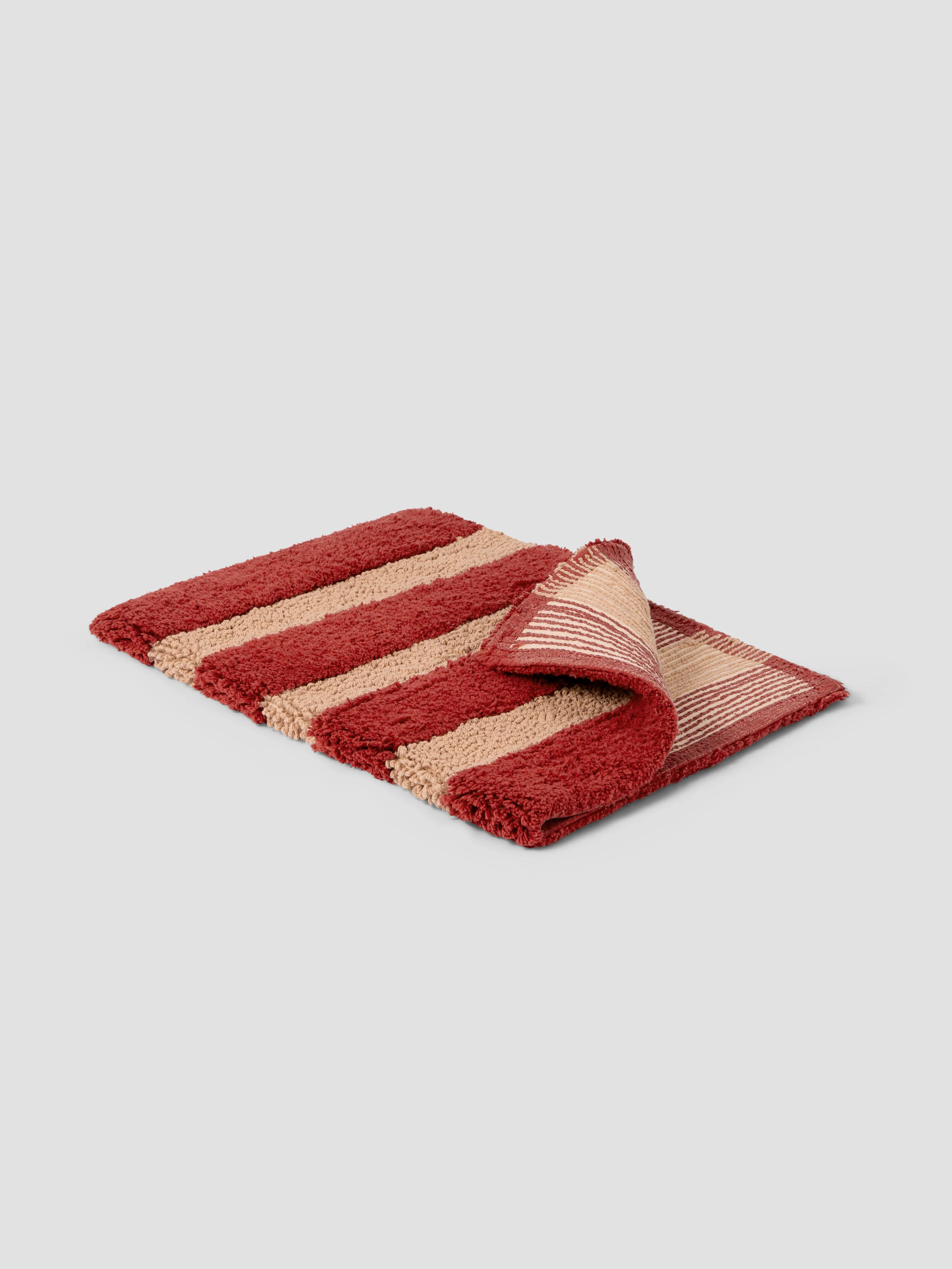 Traditional Sandstone Red Pembroke Stripe Cotton Bath Mat Specialty
