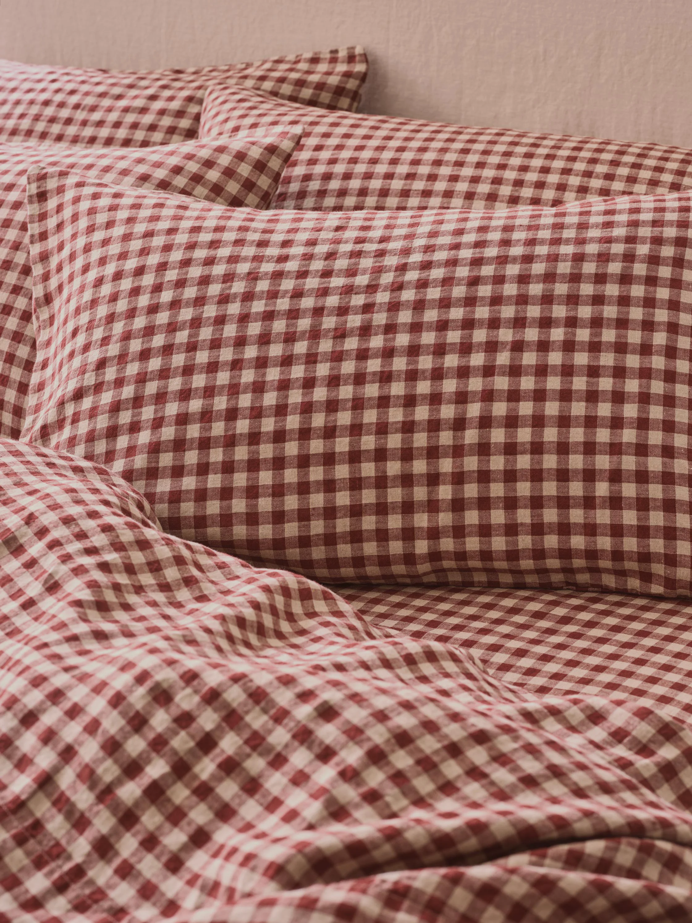 Recyclable Rhubarb Gingham Linen Blend Pillowcases Pair Crafted