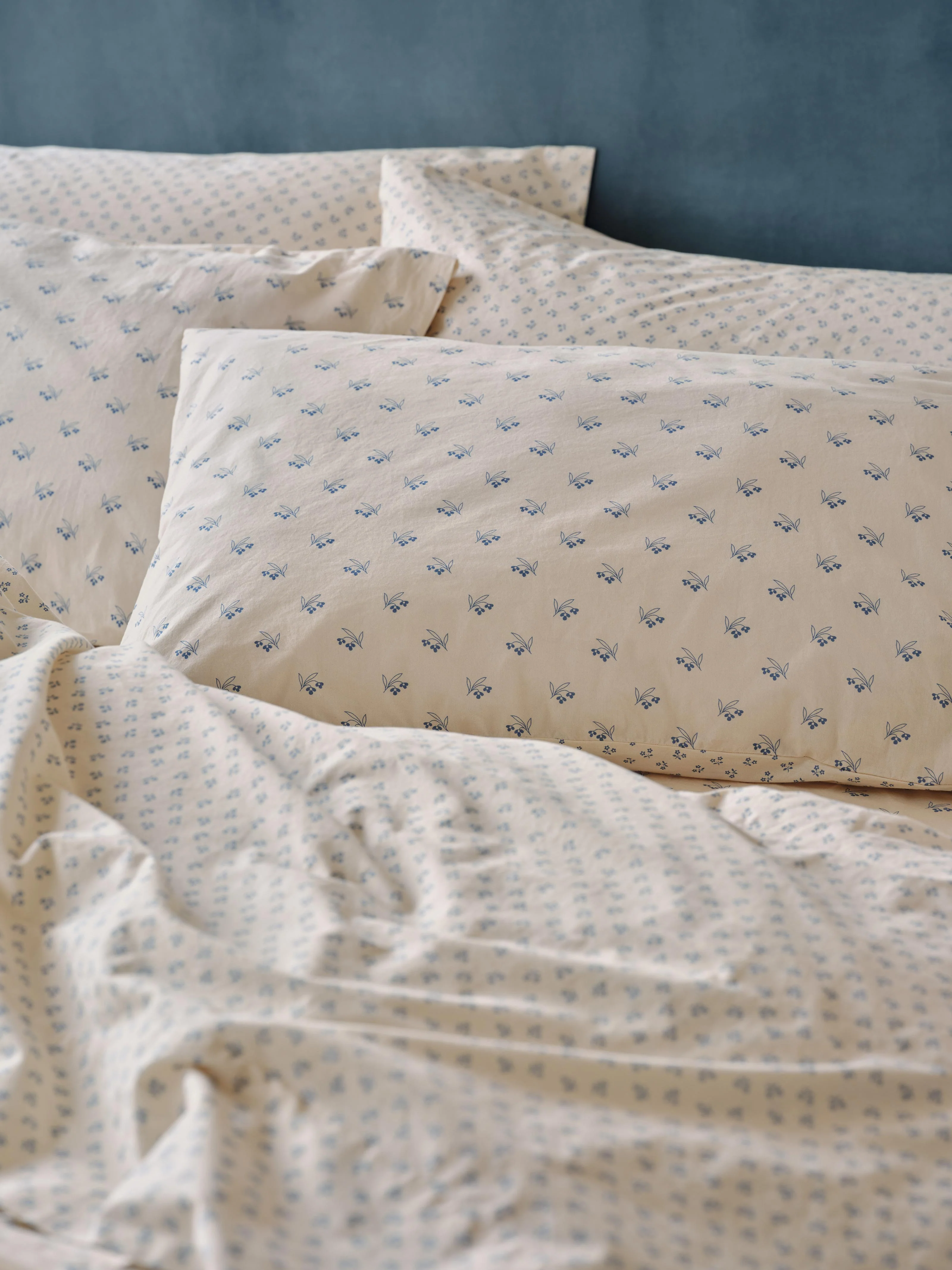 Excellent Cove Blue Martha Floral Cotton Pillowcases Pair Fast
