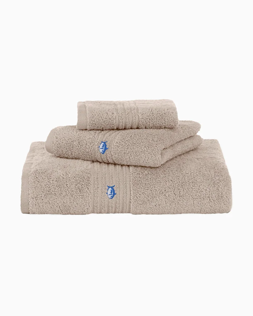 Certified Performance 5.0 Towel – Sand Relaxed