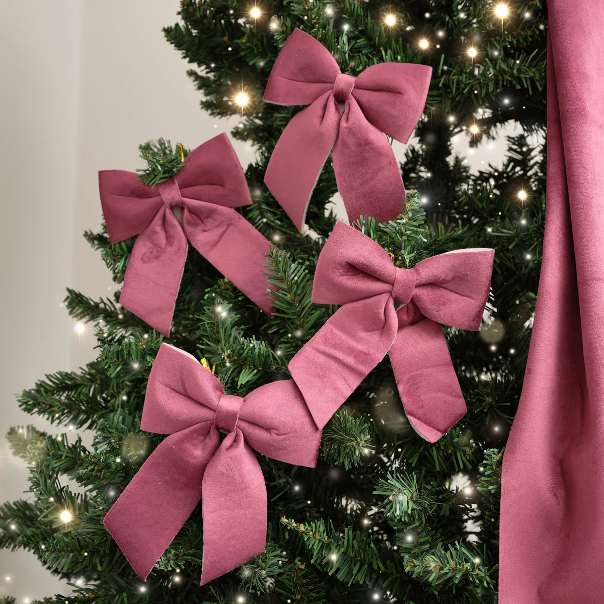 High-End Set of 4 Dark Red Velvet Christmas Bows Safe