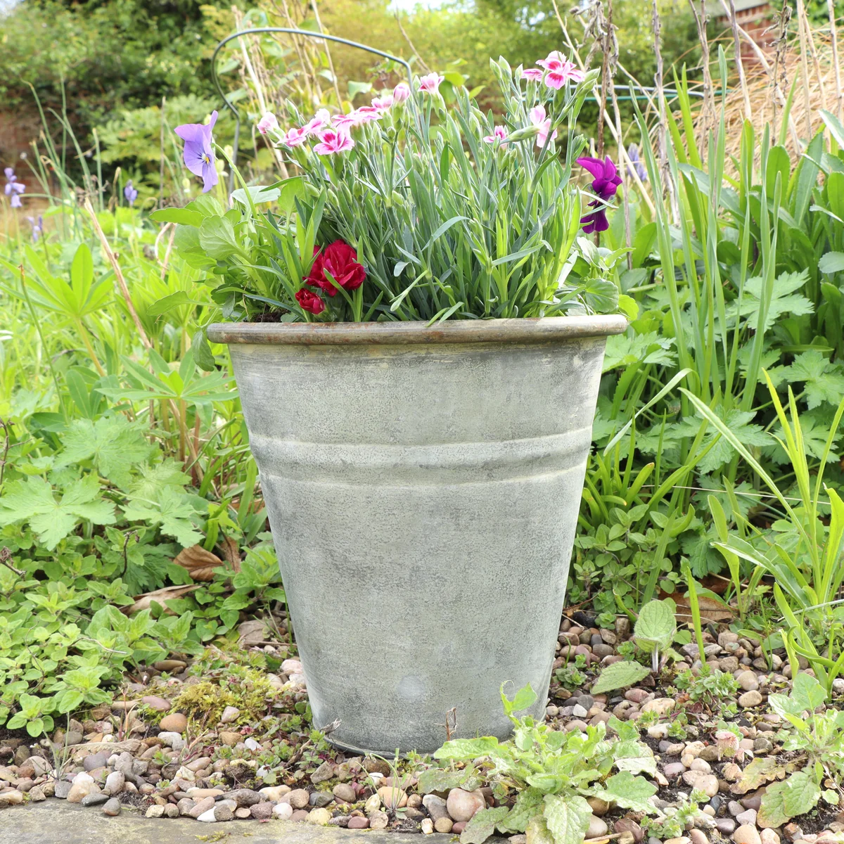 Comfortable Small Rustic Grey Metal Bucket Planter Pot – 23cm Pure