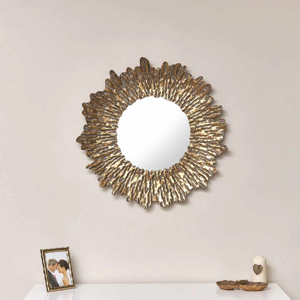 High-Performance Large Antique Gold Round Sunburst Mirror – 74cm x 74cm Prestigious
