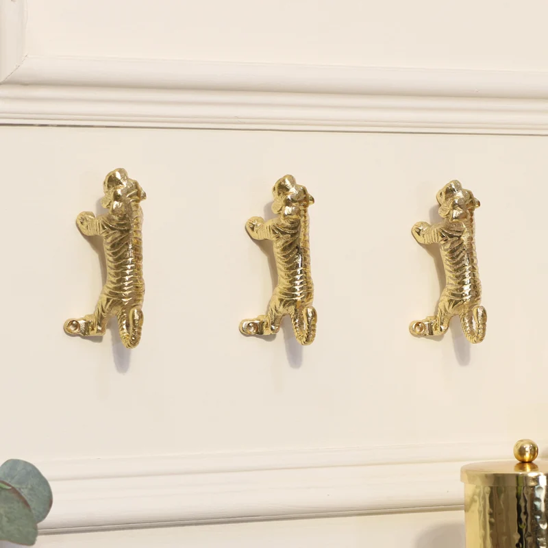Classic Set of 3 Gold Tiger Wall Hooks Superior