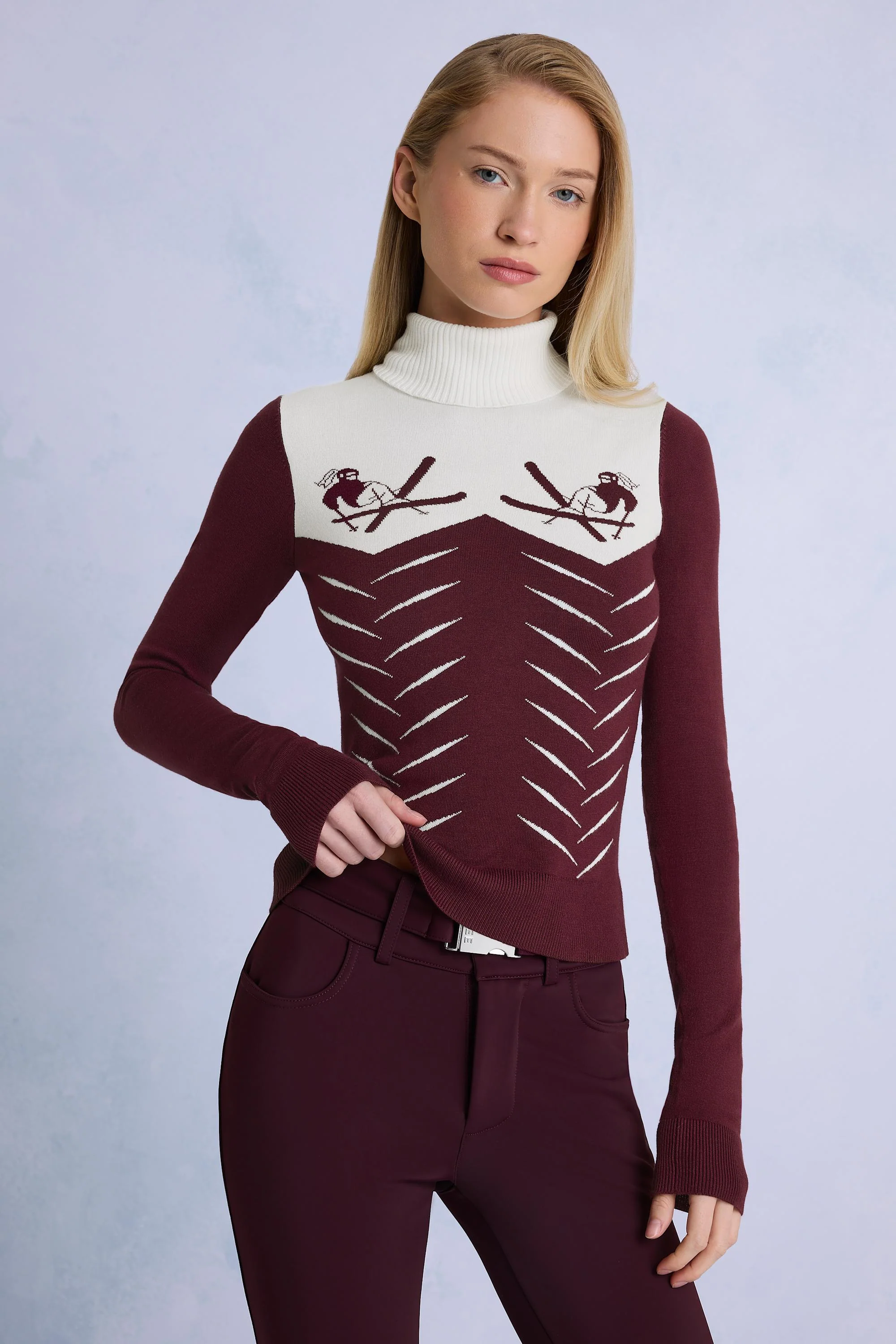 Lightweight Knit Long-Sleeve Fitted Top in Burgundy Certified
