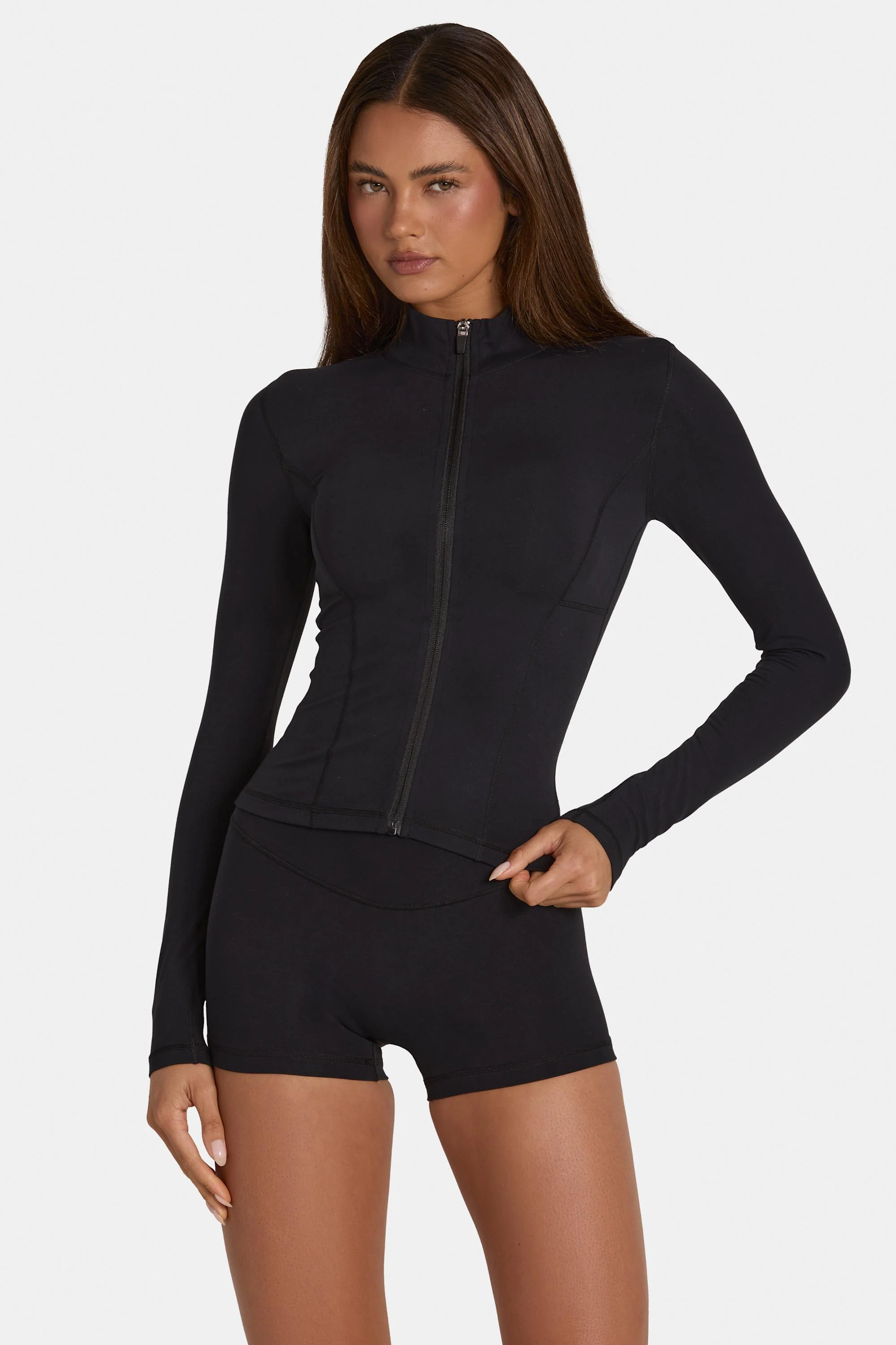 Elegant Soft Active Zip-Up Jacket in Black Minimalist
