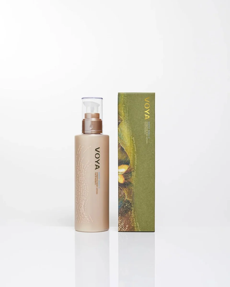 Professional VOYA Softly Does It – Hydrating Body Lotion Artisan