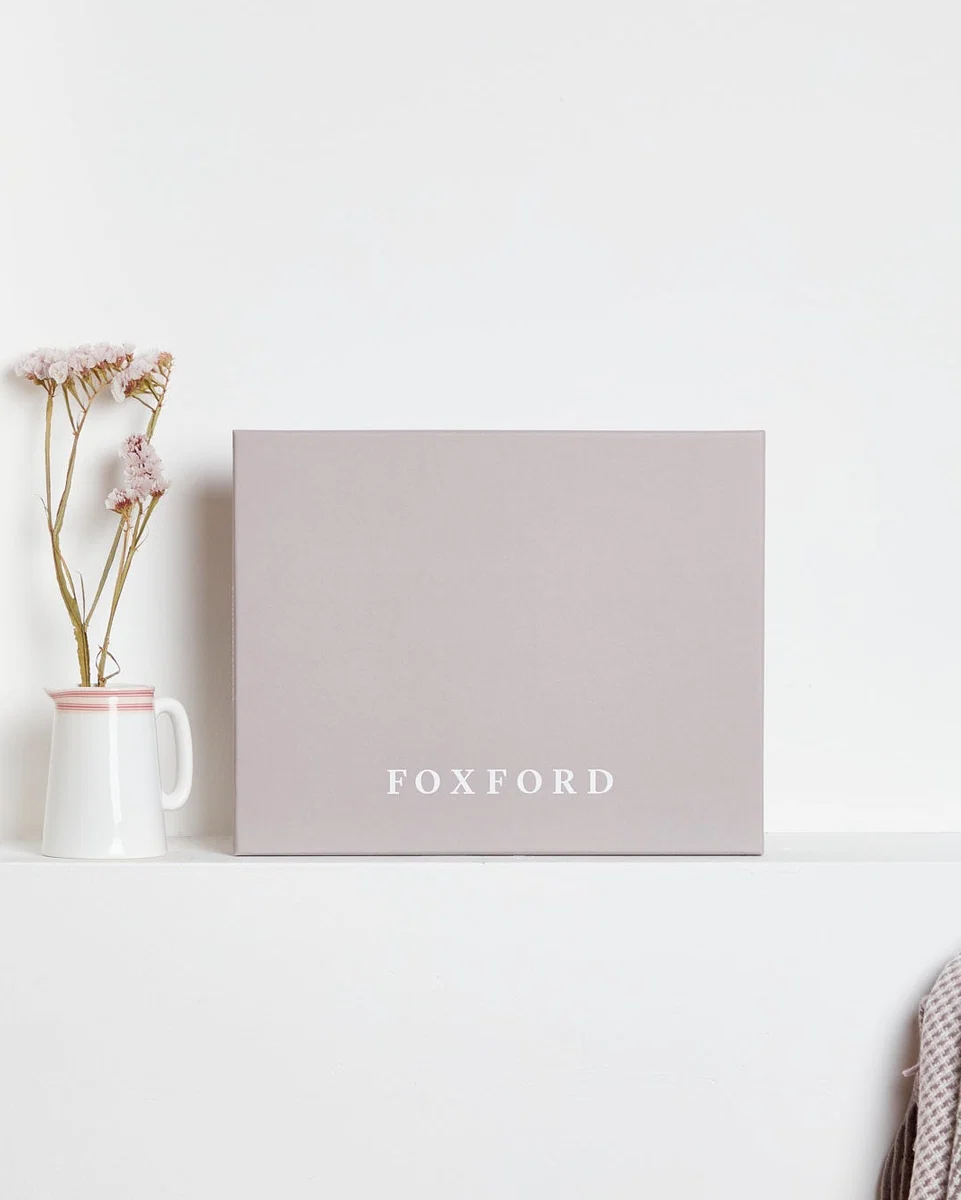 Original Foxford Throw Gift Box Outstanding