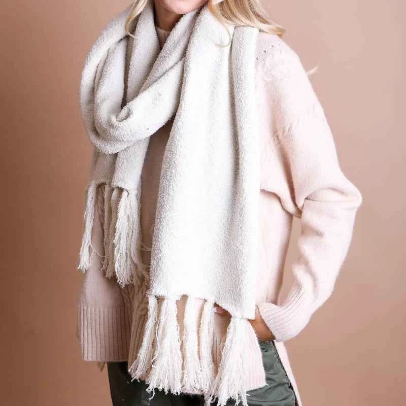 Verified Boucle Tassel Scarf Classic