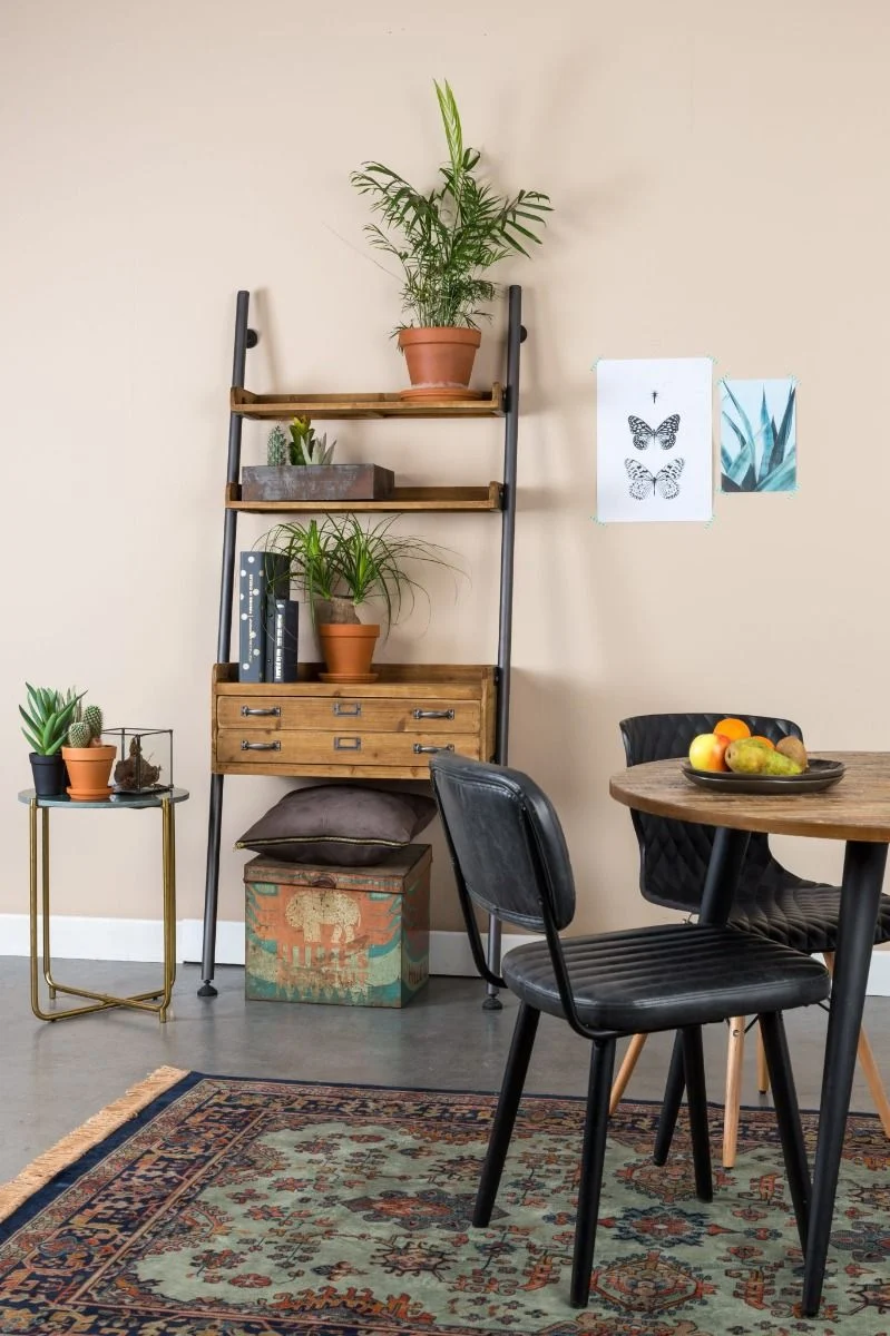 Fashionable Worn Black Jake Chair Premium Material