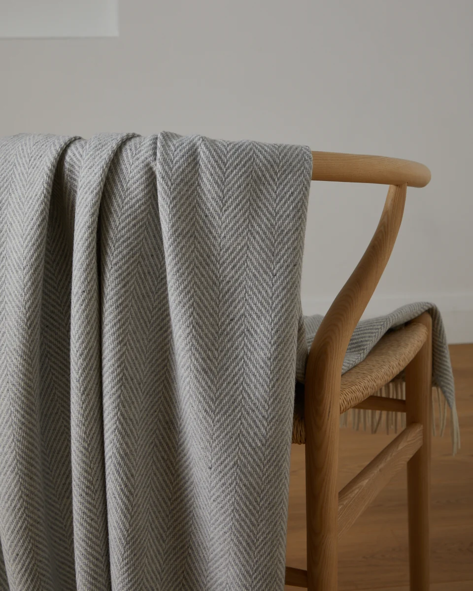 Selected Foxford Clare Island Cashmere and Lambswool Throw Stylish