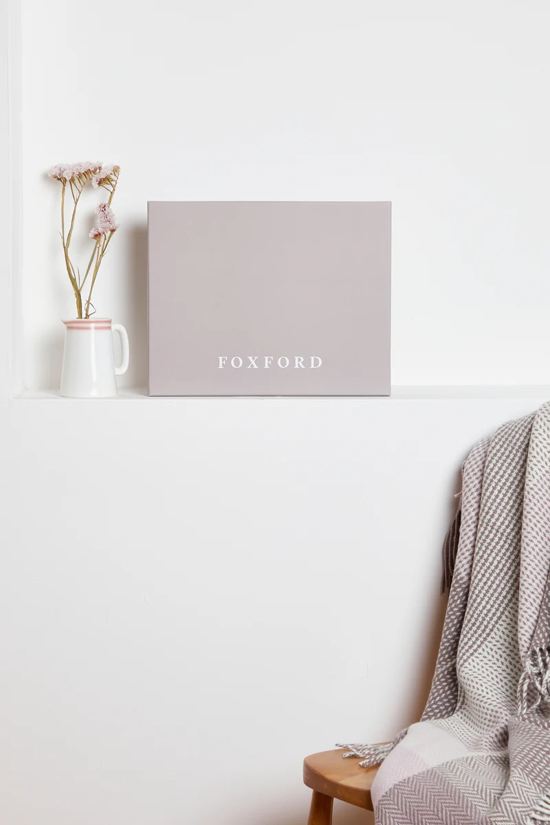 Fashionable Foxford Scarf Gift Box Authentic