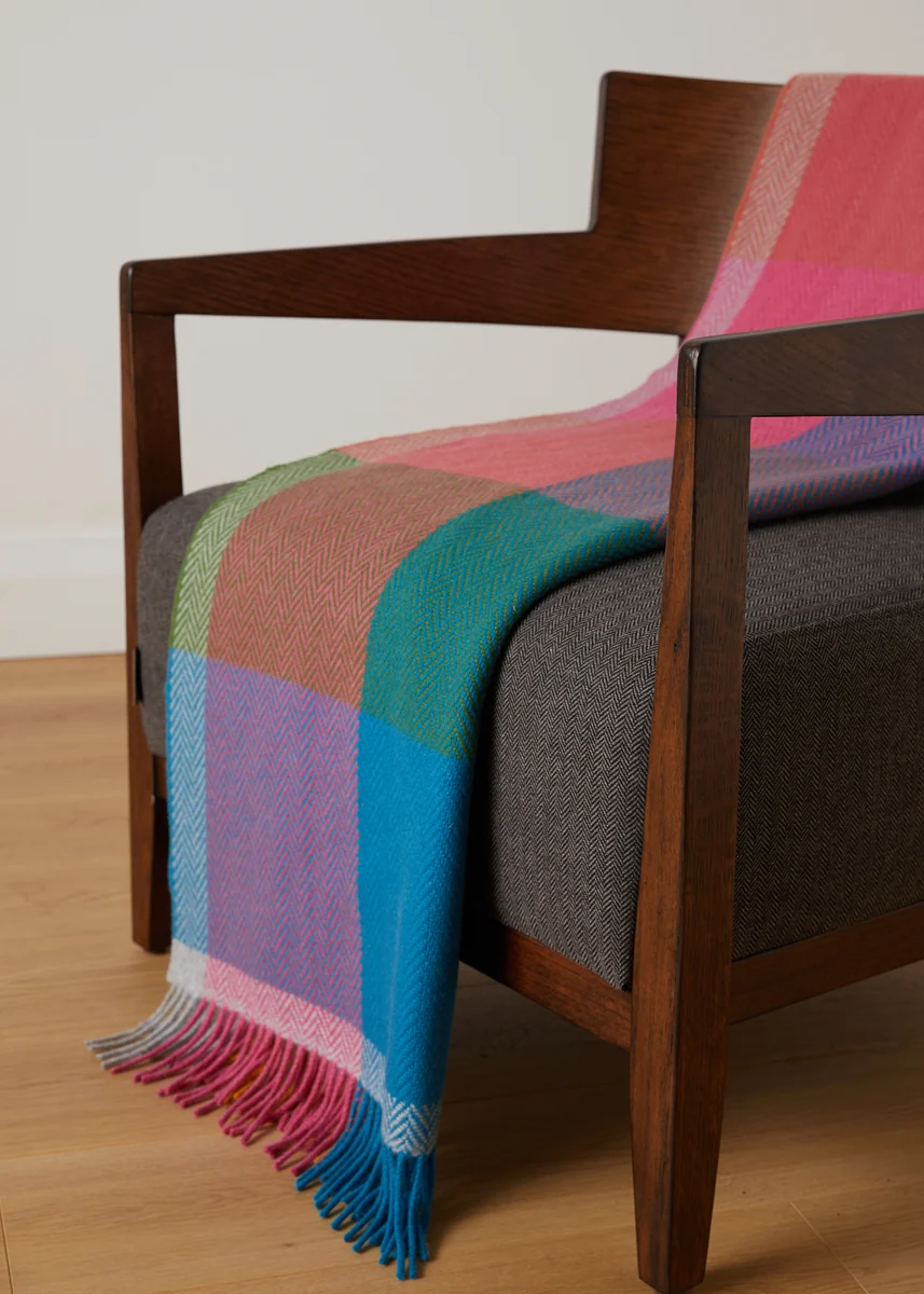 Selected Foxford Deel Cashmere and Lambswool Throw High-Grade