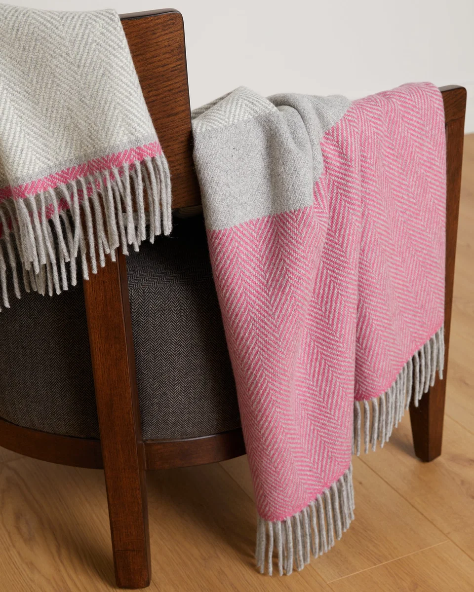 Proven Foxford Lily Cashmere and Lambswool Throw Lightweight
