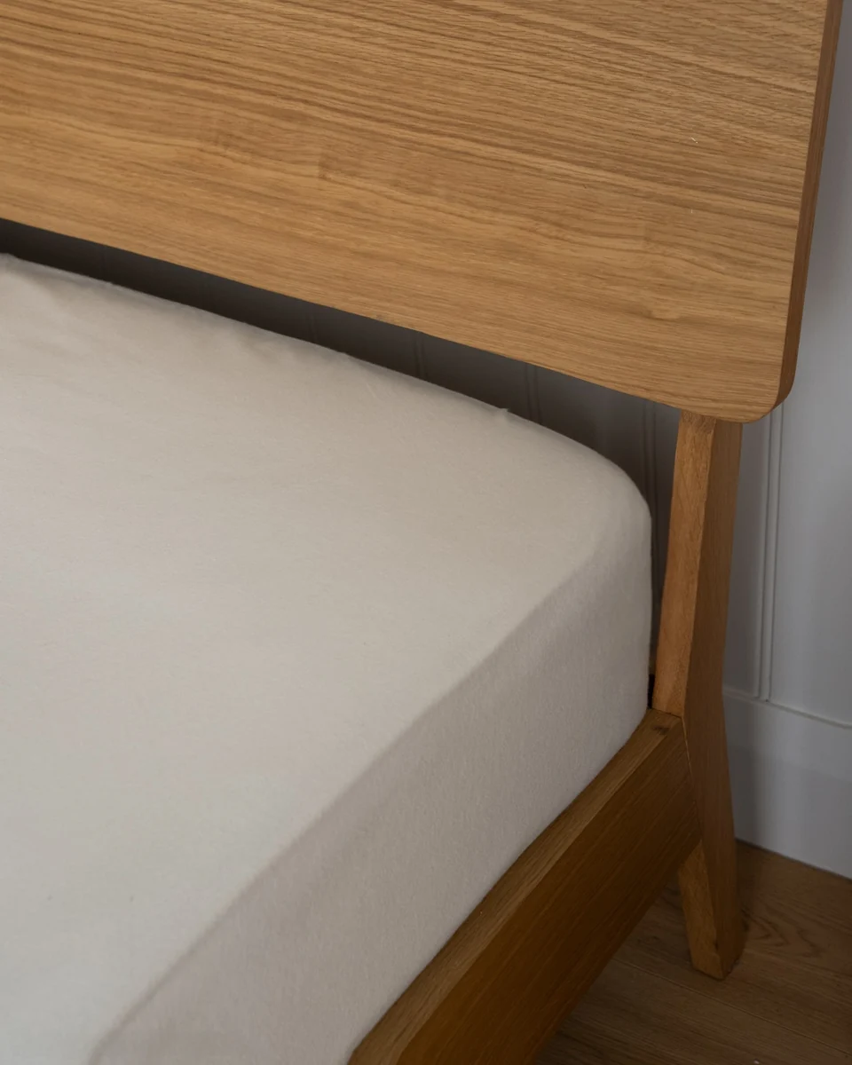 Unique Foxford Cream Flannel Fitted Sheet Practical