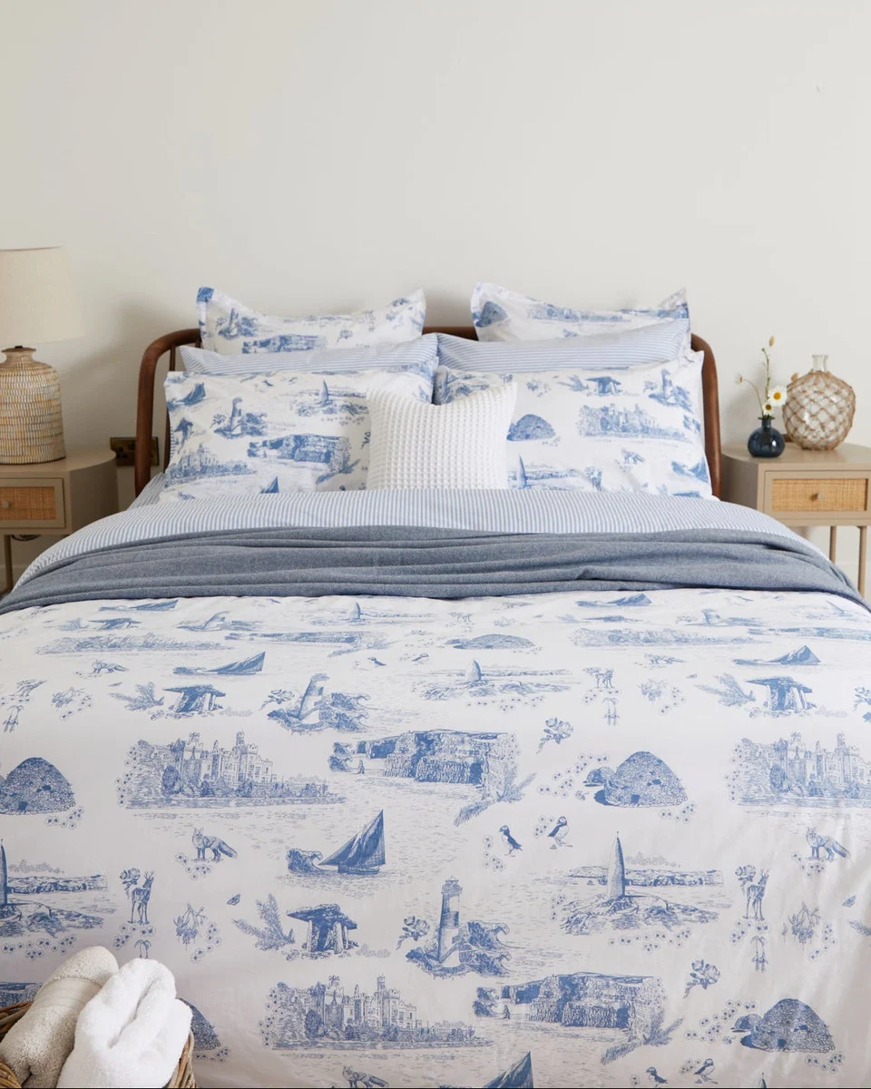 Lightweight Foxford Wild Atlantic Duvet Set Excellent