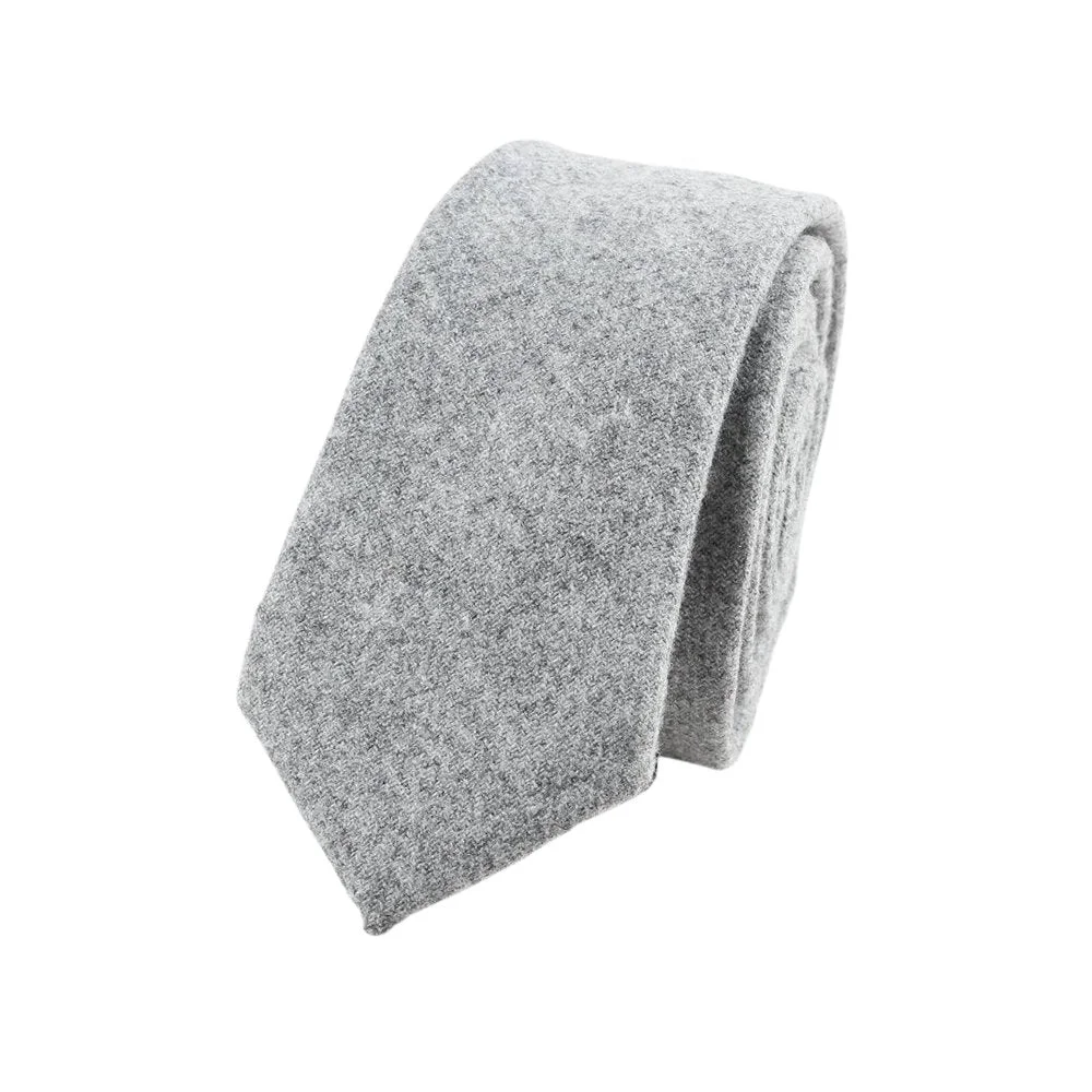 Sustainable Elegante corbata de lana maciza Carefully Designed