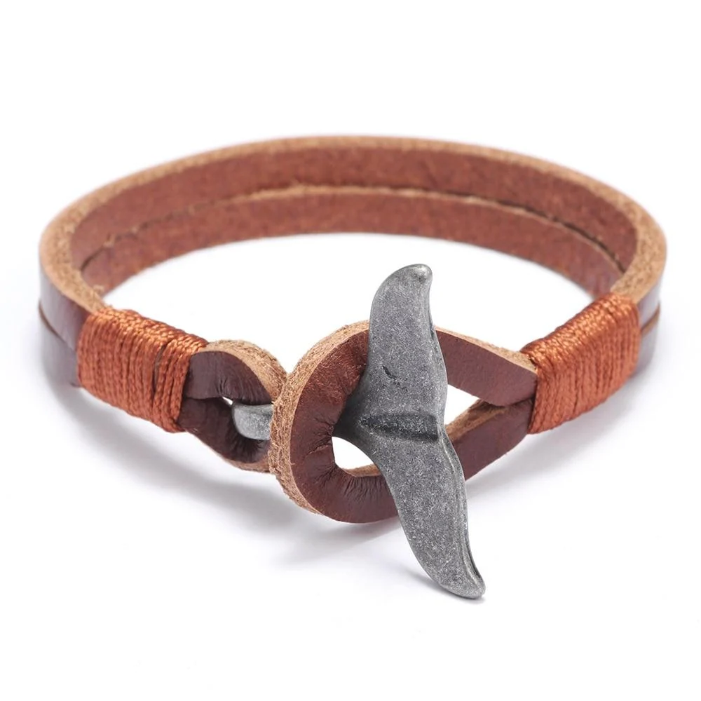 Specialty Cola de ballena Pulsera de cuero macizo Official