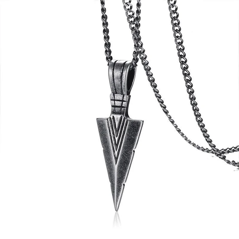 Fashionable Colgante de acero con flecha Smart