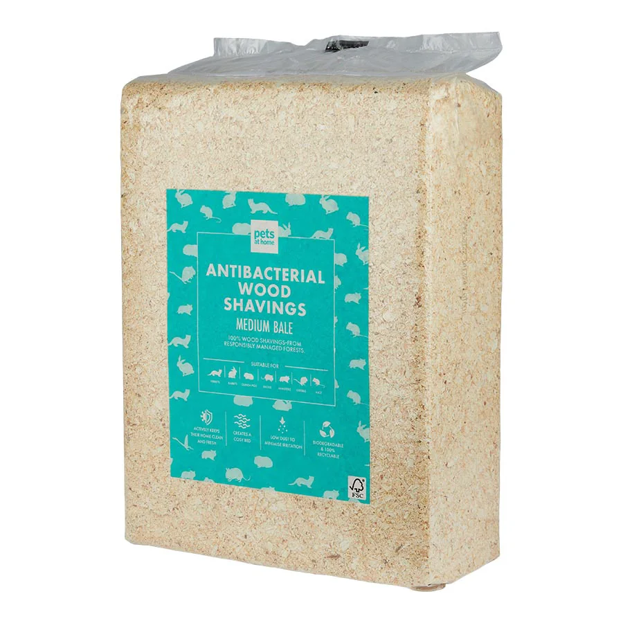 High-End Pets at Home Small Animal Antibacterial Wood Shavings 3.5kg Natural